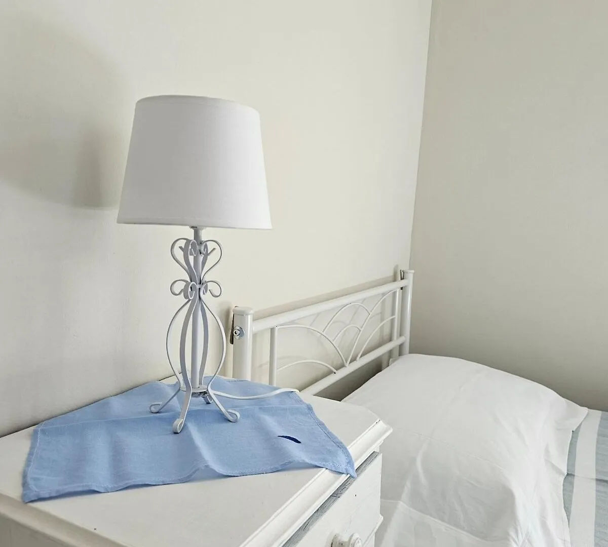 Il Girasole Holiday Home Порто-Черезио