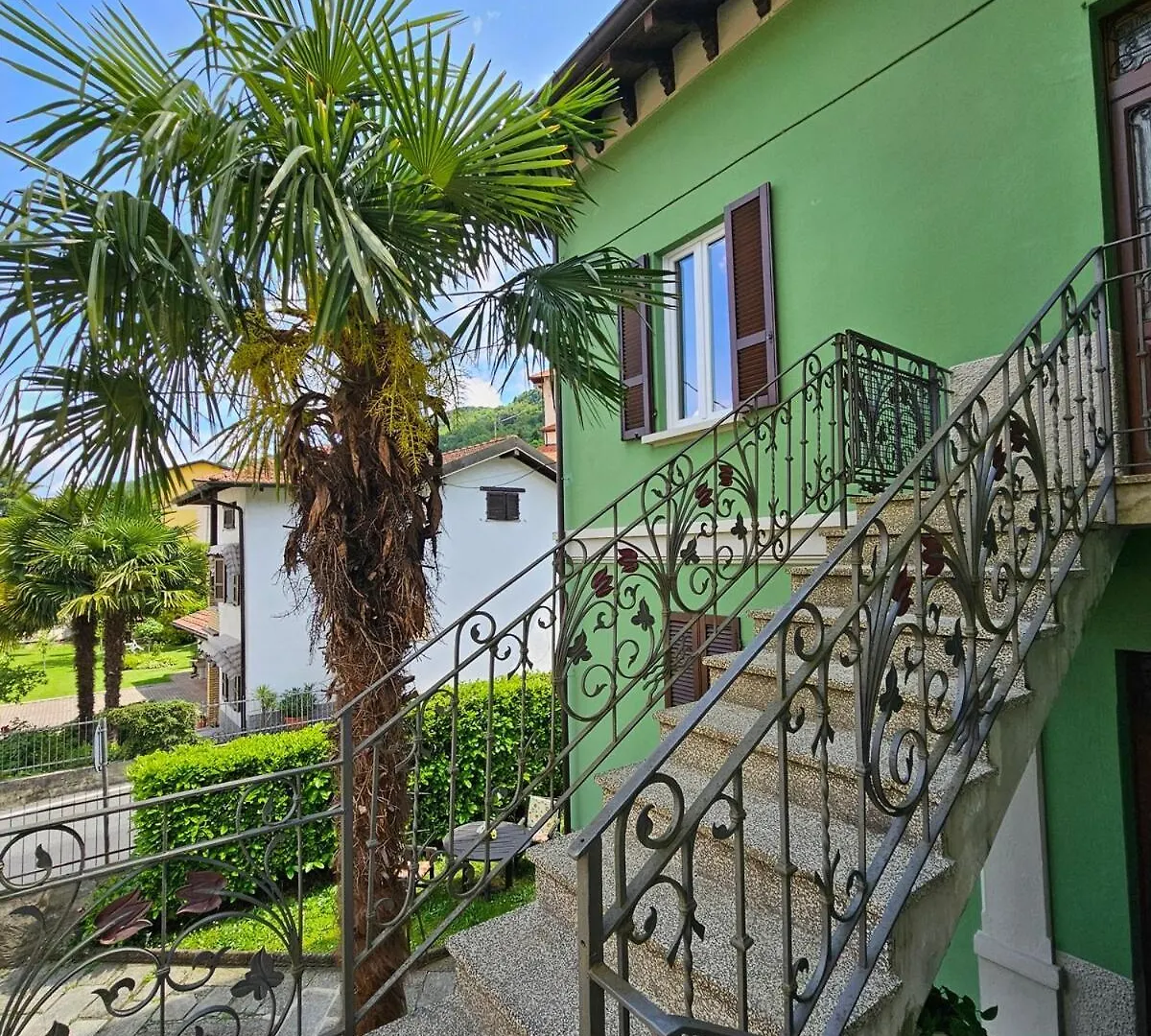 Il Girasole Holiday Home Порто-Черезио